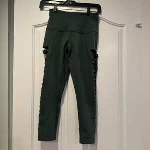 Zella ripped cutout leggings XXS green cropped